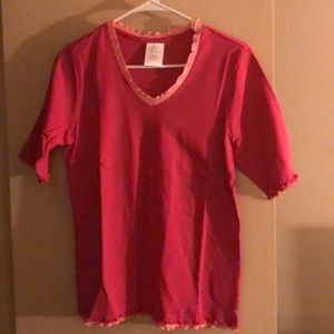 Cute ruffle hemmed top